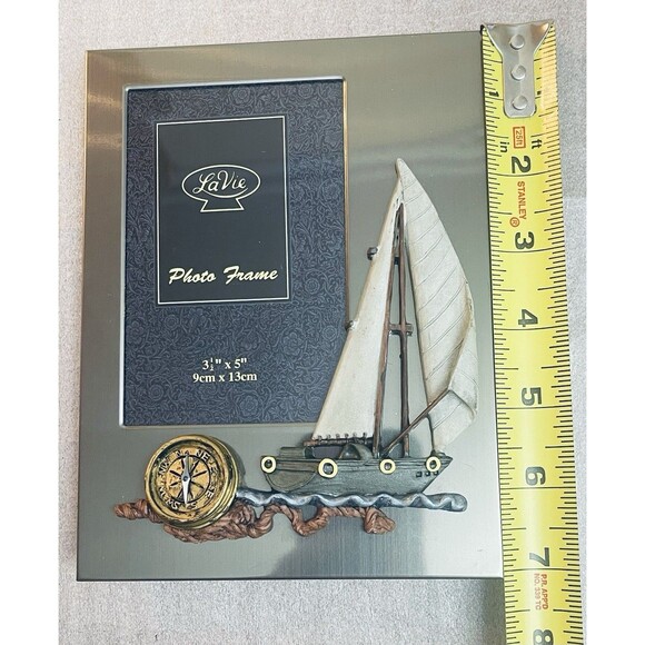 LaVie Chrome Nautical Picture Frame Sailboat Compass Design 3.5x5 w/ Glass - Picture 9 of 10